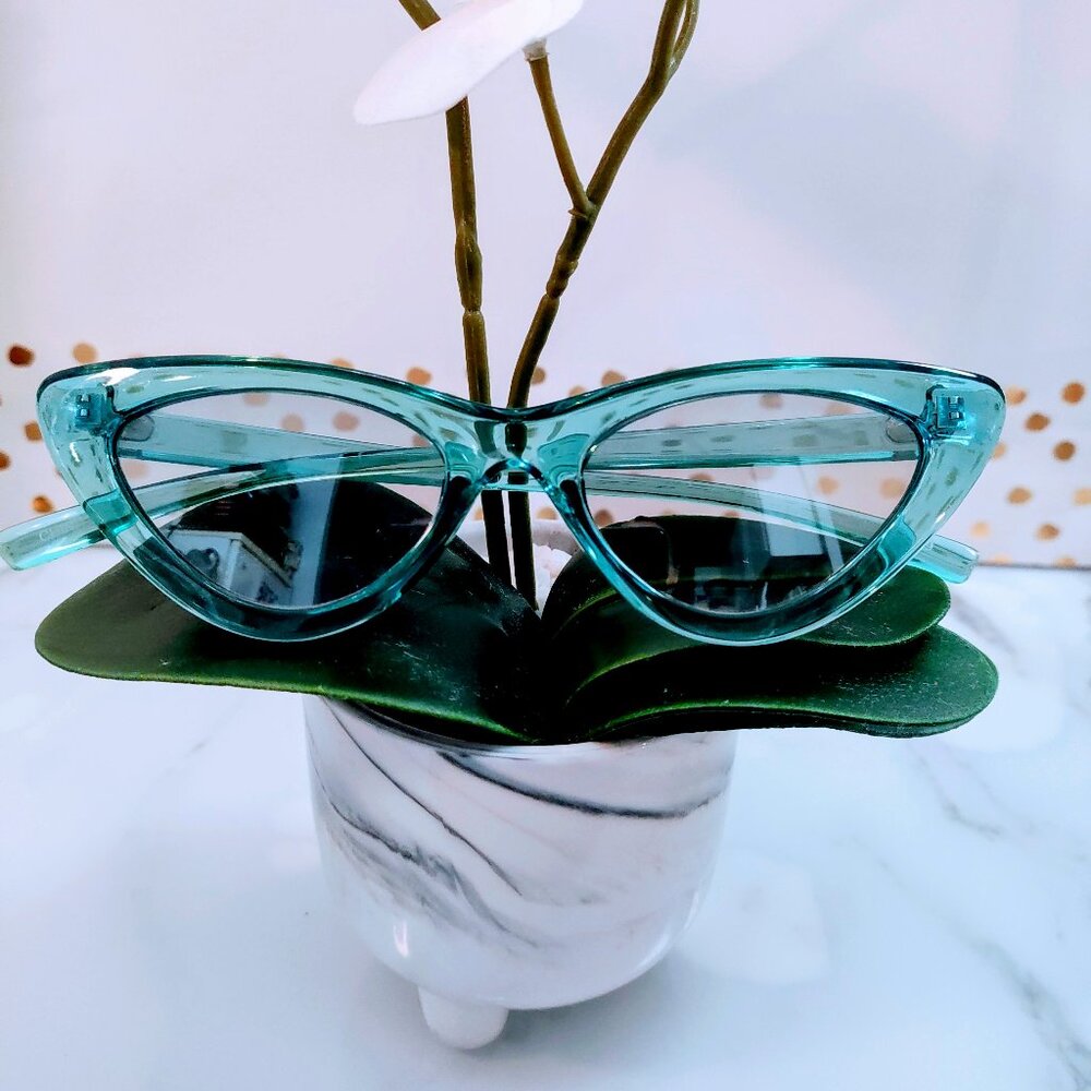 FASHION SLIM CAT-EYE TRANSLUCENT POLARIZED SUNGLASSES TURQUOISE
